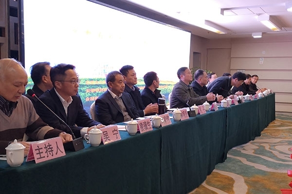 GLMY創(chuàng)想儀器真空型直讀光譜儀器抵達(dá)安徽第十四屆鑄造技術(shù)大會(huì)展示 GLMY創(chuàng)想儀器真空型直讀光譜儀器抵達(dá)安徽第十四屆鑄造技術(shù)大會(huì)展示