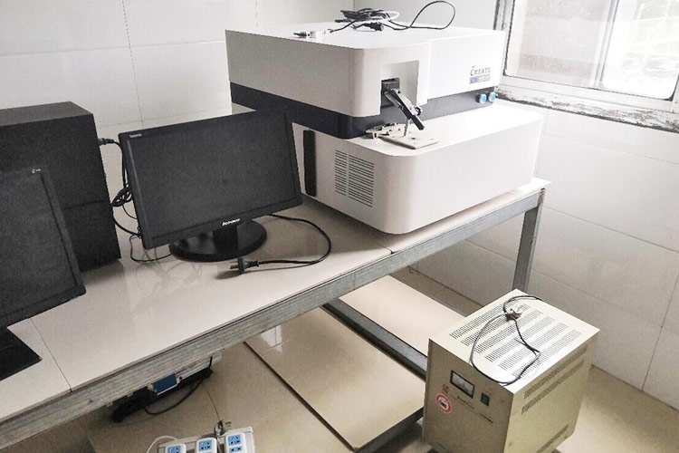 宇澤鋼管有限公司使用直讀光譜儀對鋼管進行檢驗 宇澤鋼管有限公司使用直讀光譜儀對鋼管進行檢驗