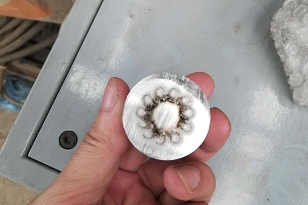 鐵基樣品的磨制 鐵基樣品的磨制