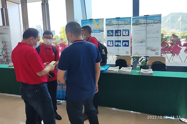 GLMY創(chuàng)想儀器展臺客戶咨詢 GLMY創(chuàng)想儀器展臺客戶咨詢